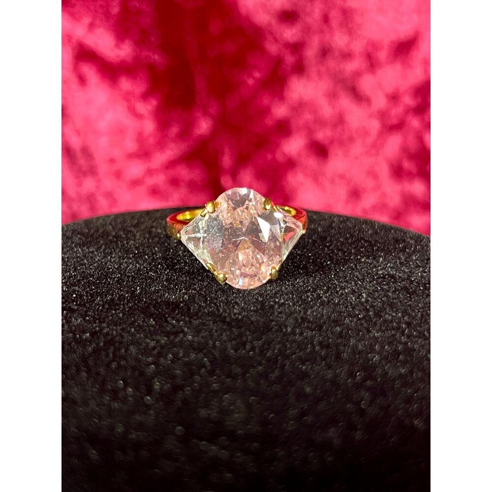 Vintage 14K HGE Cocktail Ring Oval Cut Pink Clear Faceted Cubic Zirconia Size 8
